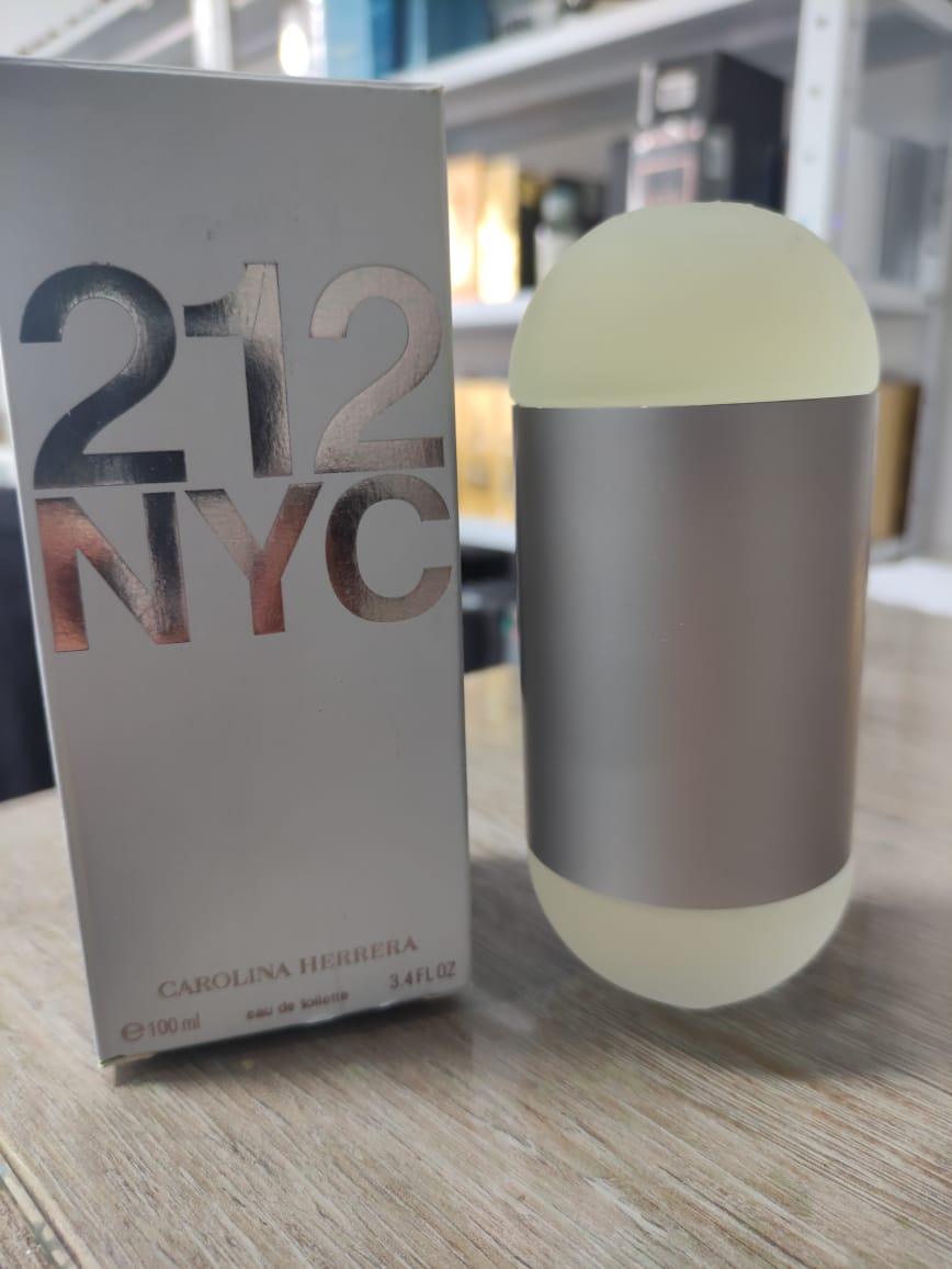 Perfume CH 212 Nyc Mujer - 100ml - Eau De Toilette